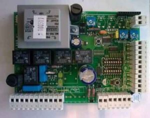 LUX 1 Kapunyitó vezérlés